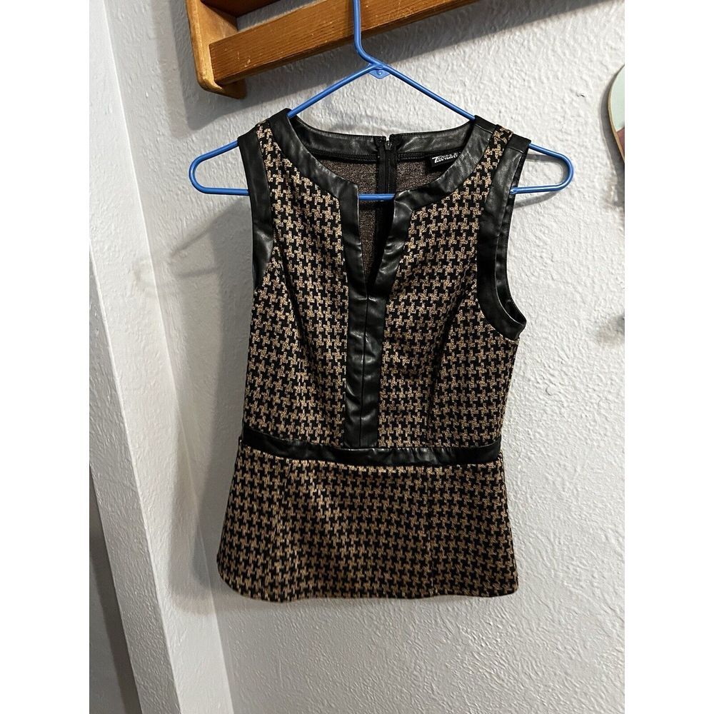 7th Ave New York Top Womens Size‎ XS Black Tan Sleeveless V Neck